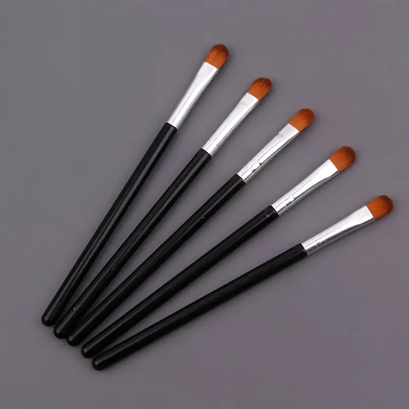 1/2/4pcs Professional Concealer Brush - Flat Synthetic Hair for Perfect Coverage and Smooth Application